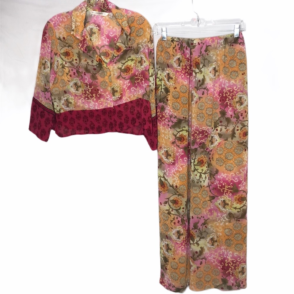 Victoria Secrets 2 Piece Sheer Lounge Set. Size S.